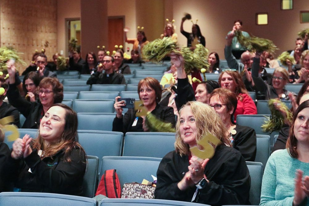 photo of the crowd during the St. Cloud Hospital 5th Magnet Redesignation celebration